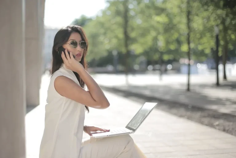 Alonesadshayari Review: What It Is, Features, Safety, and Alternatives